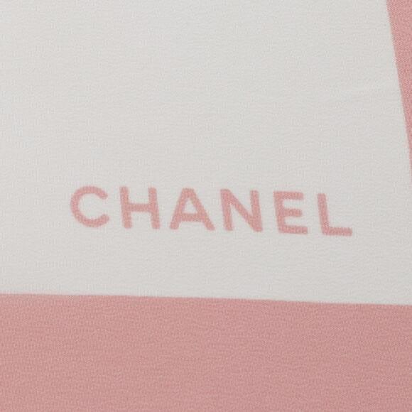 CHANEL Pink Scarf - Picture 3 of 7